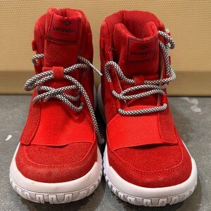 UNIONBAY Kids Vibrant Red Lace-Up Boots